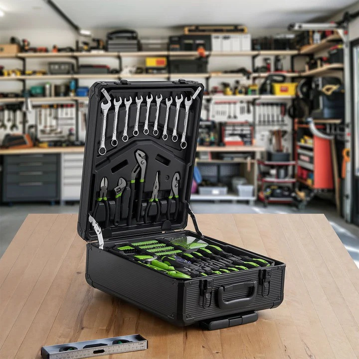 Kufr s nářadím na kolečkách | 1200 dílů