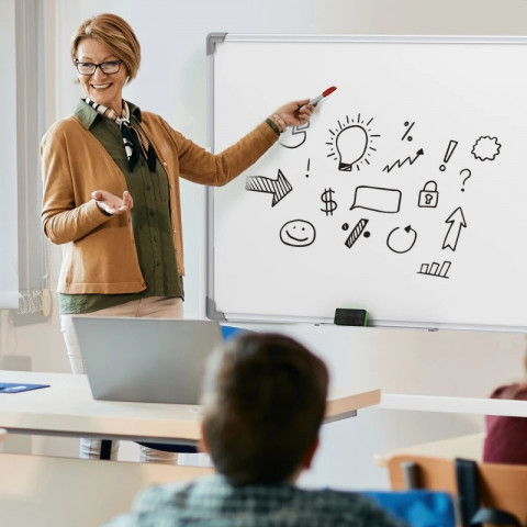 Magnetická Tabule 120x90 cm – S Fixem a Stěrkou | bílá č.5