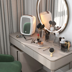 Mini lednička na kosmetiku 6 l | bílá č.1