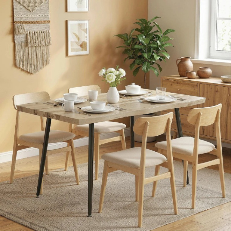 Jídelní stůl pro 4 osoby 110 x 70 cm | dub