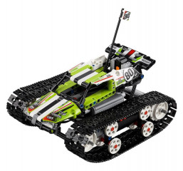 LEGO Technic 42065 RC pásový závoďák č.2