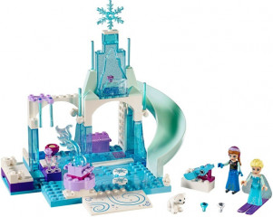 LEGO Juniors 10736 Ledové hřiště pro Annu a Elsu č.2