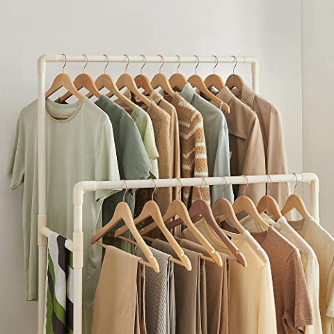 Kovový věšák se 2 tyčemi na oblečení a 1 policí | bílý č.8