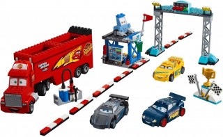 LEGO Juniors 10745 Finálový závod Florida 500 č.2