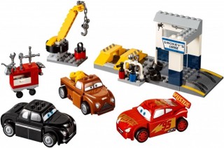 LEGO Juniors 10743 Čmoudíkova garáž č.2