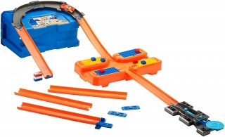 Mattel Hot Wheels Track Builder box