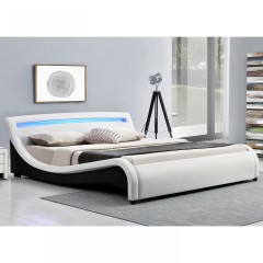 Čalouněná postel Malaga s LED osvětlením 180 x 200 cm | bílá