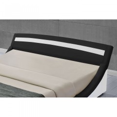 Čalouněná postel Malaga s bočním LED osvětlením 140 x 200 cm | černá č.2